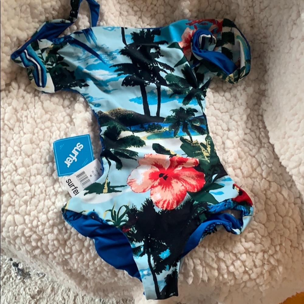 Adorable side out one piece! SURFER